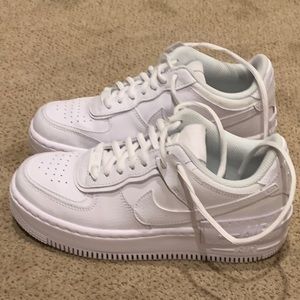 Nike women’s Airforce 1 white shadow size 6